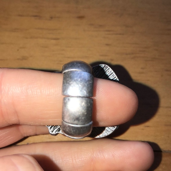 Faux Turquoise Costume Ring - Picture 3 of 4